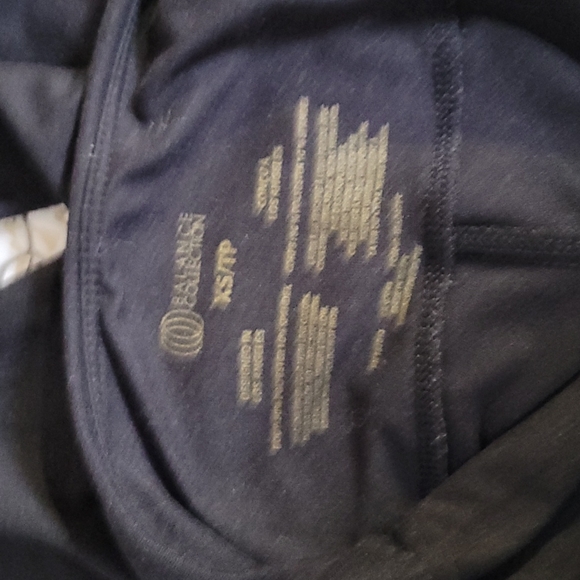 Balance Collection Leggings - Picture 7 of 7